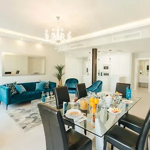 Modern And Luxurious -3 Bdr 2bth- Pastor Y Landero Séville